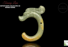 Pendant made of jade, “Archaic Dragon,” Hongshan culture