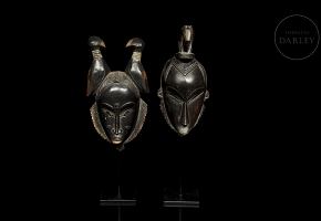Dos máscaras de madera, pueblo Baulé, Costa de Marfil, s.XX