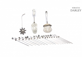 An indonesian silver-plated metal utensils, 19th - 20th century