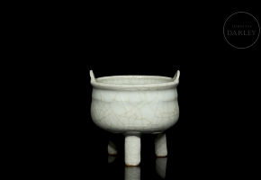 Celadon-glazed tripod censer, Song style