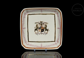 Plato cuadrado de porcelana