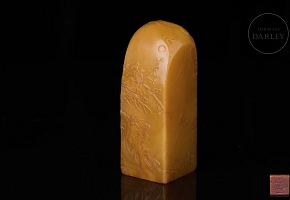 Shoushan stone seal ‘Landscape with birds’, Qing dynasty