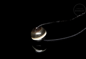 Spherical ‘Dzi’ bead carved from agate, Tang dynasty