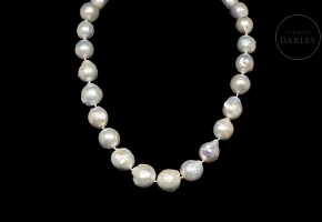 Collar de perlas barrocas australianas