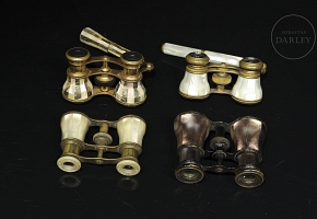 Conjunto de antíguos binoculares de teatro, s.XIX-XX