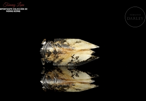 Carved jade figure “Cicada,” Han dynasty