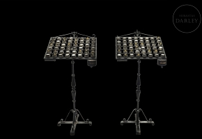 Pareja de lampadarios de iglesia, s.XX