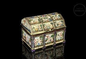 Capodimonte “Porcelain chest,” 20th century