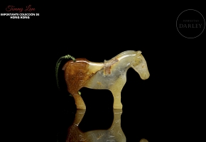 Carved jade pendant ‘Horse’, Zhou dynasty
