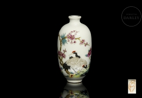 Small porcelain jar ‘Cranes’, 20th century