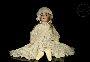 Gran muñeca de cabeza de porcelana, Alemania, s. XX