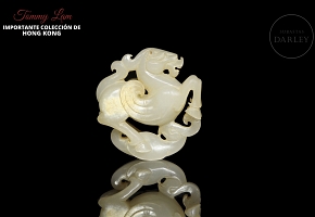 Colgante de jade tallado