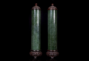 Pair of spinach jade incense holders from Hetian, ‘Poem,’ Qing dynasty