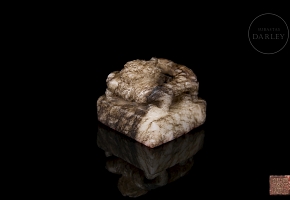 Jade seal ‘Coiled Dragon’, Ming dynasty