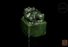 Sello de jade verde espinaca