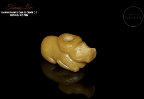 Figura de jade amarillo