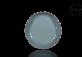 Plato de cerámica esmaltada