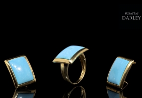 Juego de pendientes y anillo en oro amarillo 18K y turquesas