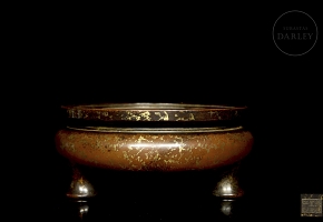 Extraordinary bronze censer with gold splashes, Ming dynasty