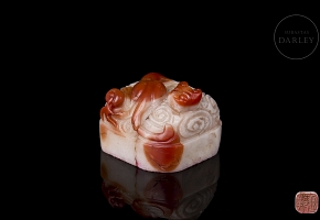 Nanhong seal ‘Beast among clouds’, Qing dynasty