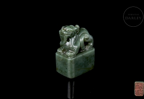 Green jade ‘Mythical Dragon’ seal, Qing dynasty
