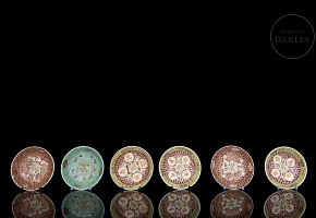 Six polychrome porcelain dishes, 20th century