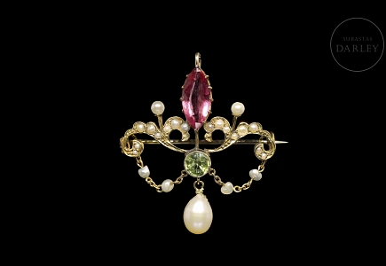 Broche-colgante de oro amarillo con turmalina, peridoto y perlas