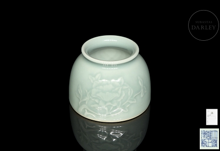 Recipiente de porcelana celadón 