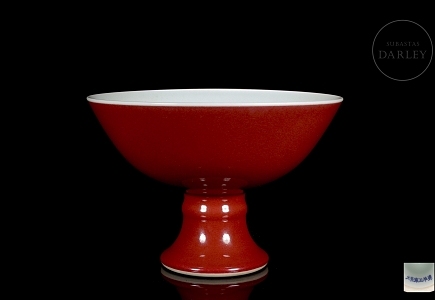 Copa de porcelana con esmalte bicolor, con marca Yongzheng