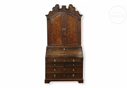 Escritorio secreter de madera , estilo Chippendale, s.XX