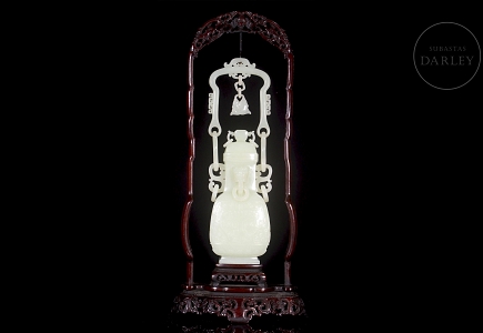 Jarrón colgante de jade blanco de Hetian, dinastía Qing