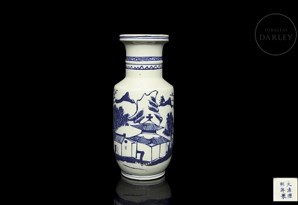 Jarrón de porcelana azul y blanco 