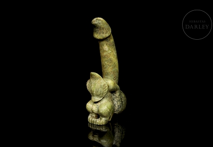 Figura de piedra tallada, estilo cultura Hongshang
