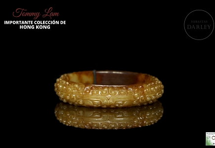 Brazalete de jade amarillo