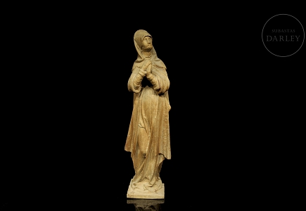 Escultura de madera tallada