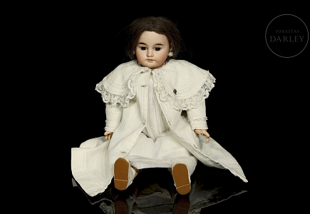 Muñeca de porcelana D.E.P. Gebrüder Kühnlenz, Alemania, c. 1910-1920