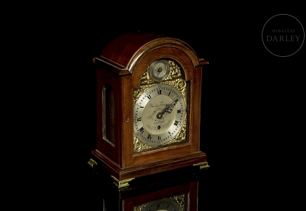 Reloj de sobremesa estilo Jorge III de Thomas Evans 1844-1890.