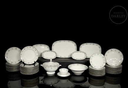 Vajilla en porcelana modelo