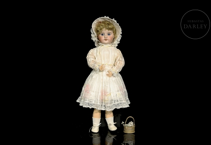Muñeca de porcelana 