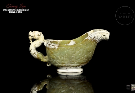 Vaso de libación de jade amarillo, dinastía Han del Oeste