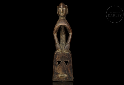 Escultura máscara de madera tallada, s.XX