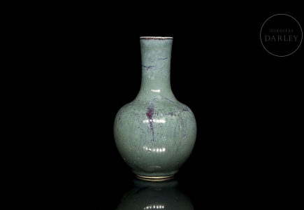 Jarrón de porcelana con vidriado flambé, s.XX