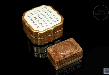 Conjunto de caja de porcelana y sello Shoushan