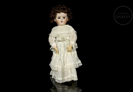 Muñeca de porcelana 