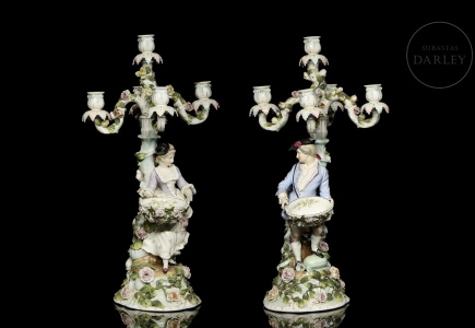 Alfred Voigt, Sitzendorf (1887-1900), Pareja de candelabros, s.XIX