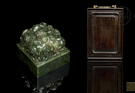 Sello de jade verde espinaca