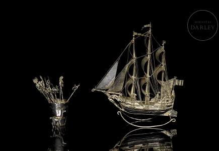 Pareja de piezas de plata, s.XX