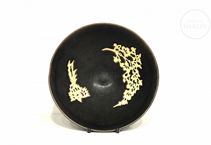 Cuenco de gres con vidriado negro