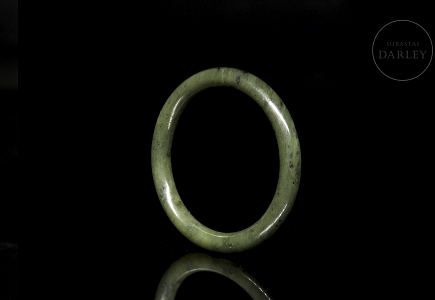 Esclava de jade tallado, s.XX