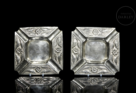 Pareja de ceniceros en plata boliviana, s.XX